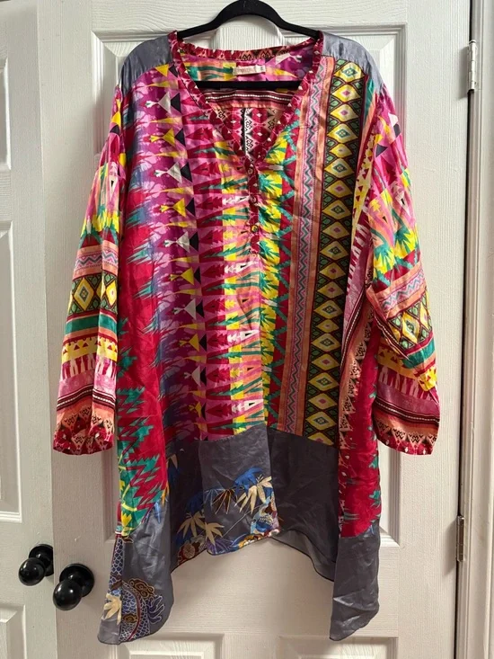 Johnny Was Kamelia Mixed Print V-Neck 100% Silk Blouse Size 2X - Picture 1 of 9